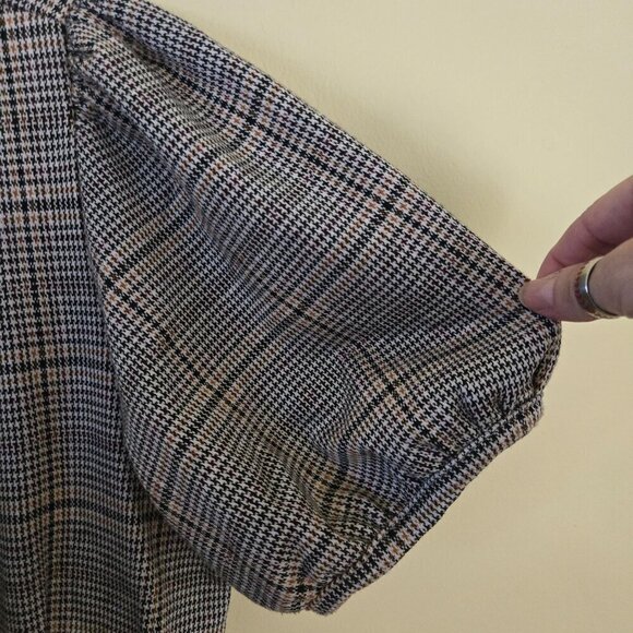 Loft Plaid Puff Sleeve Pocket Dress Neutral Tan Black Plaid Size 8 - Picture 6 of 10